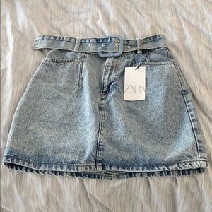 New Jean skirt with belt